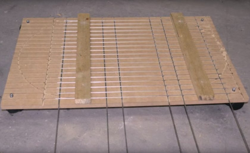 Создаем боковые панели конструкции