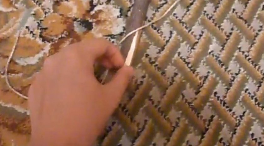 Привязываем нитки