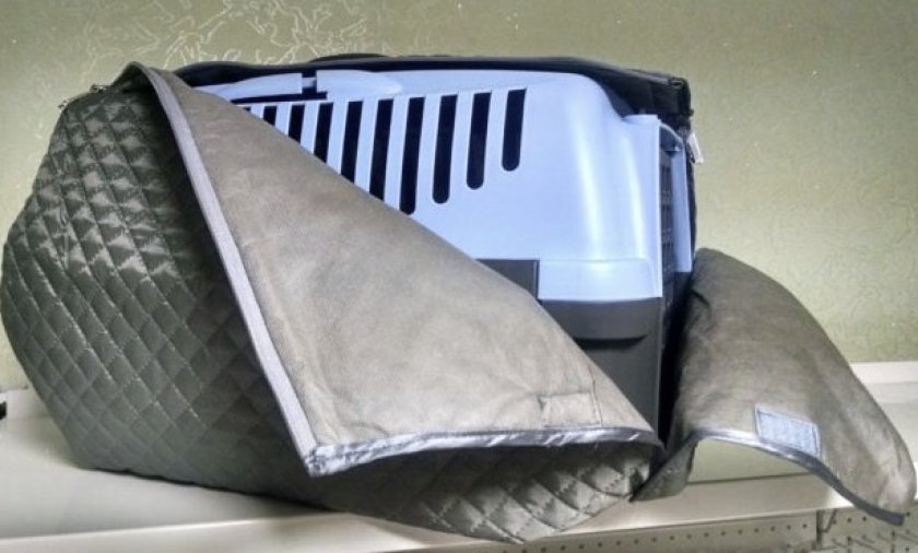 Пластиковая переноска